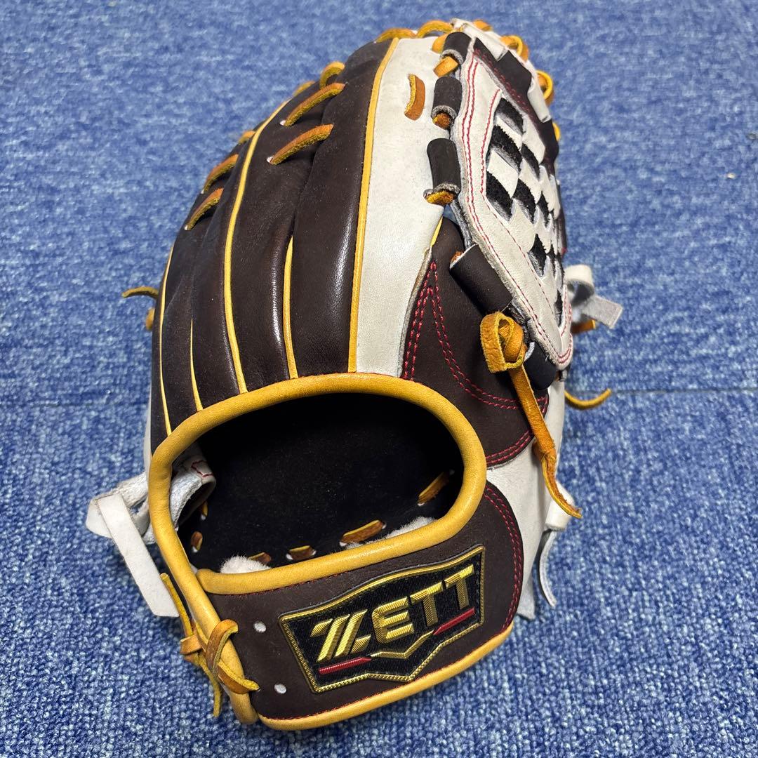 内野手用グラブ（源田モデル）