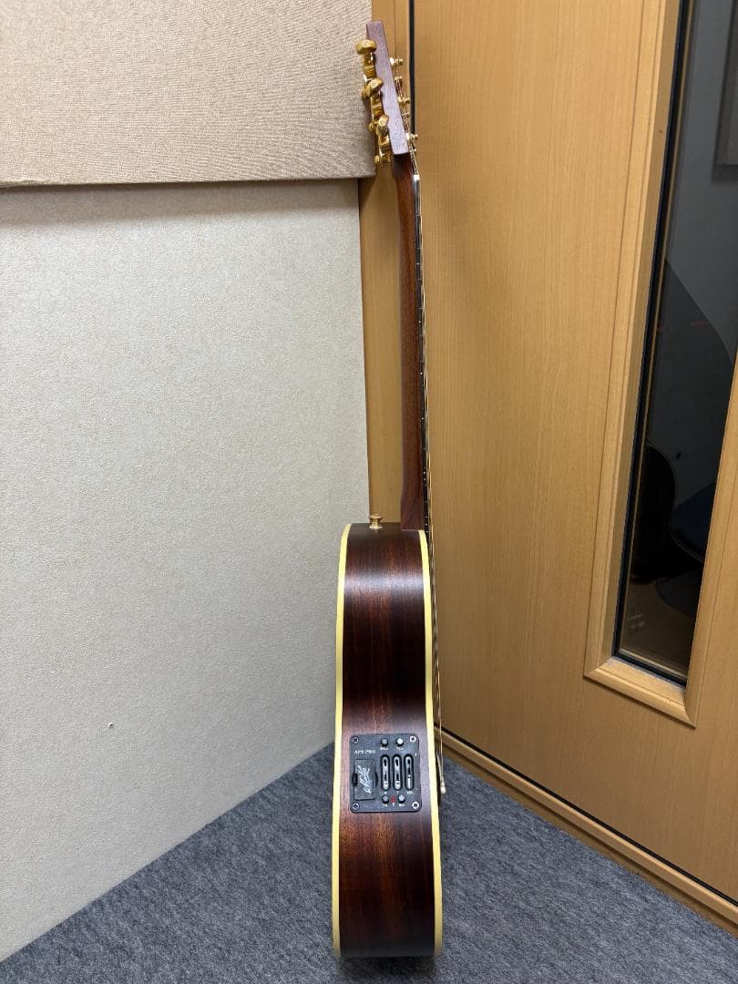Maton EMD-6（ミニメイトン ディーゼル・スペシャル）中古品　調整済み