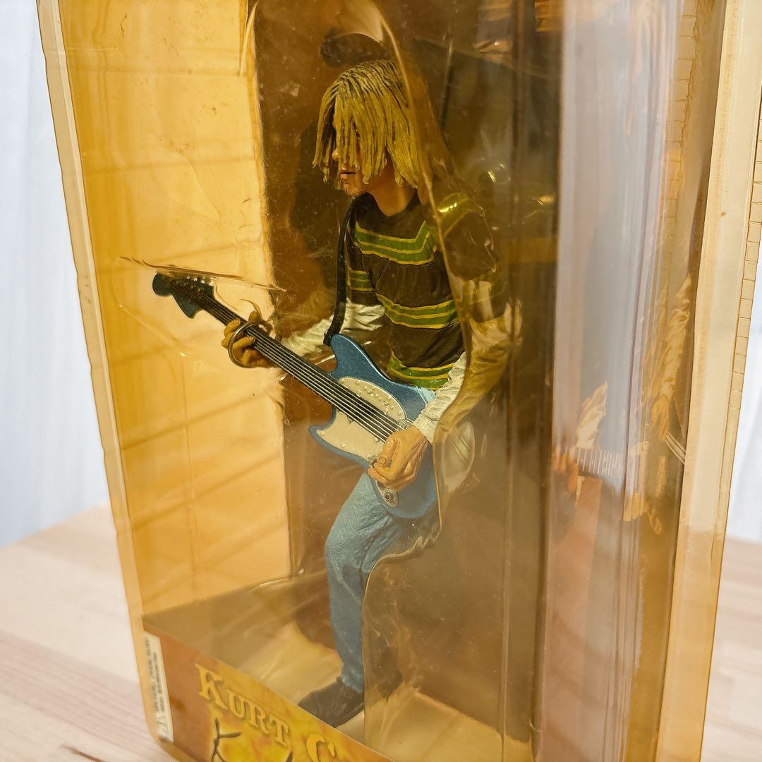 McFarlane カートコバーン スタチュー NIRVANA