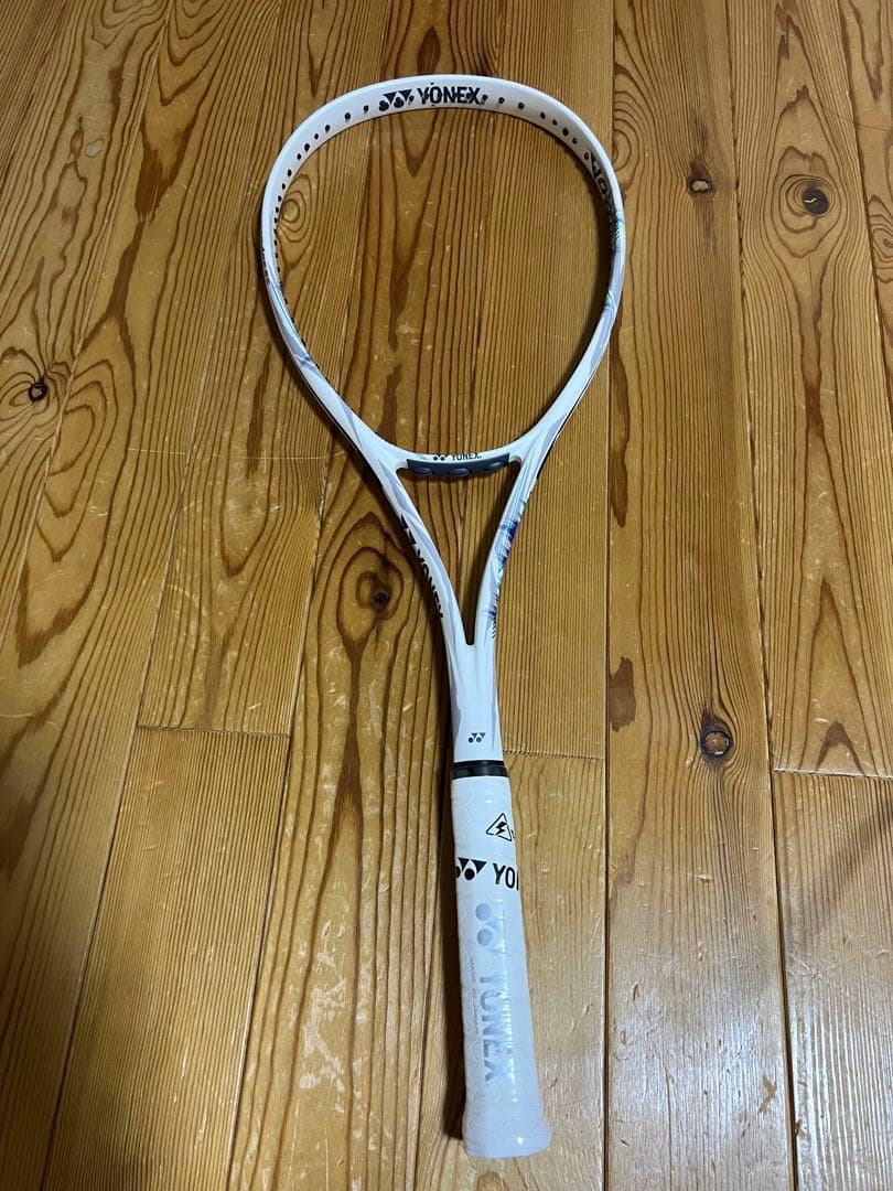 ヨネックス　ボルトレイジ5s UXL1