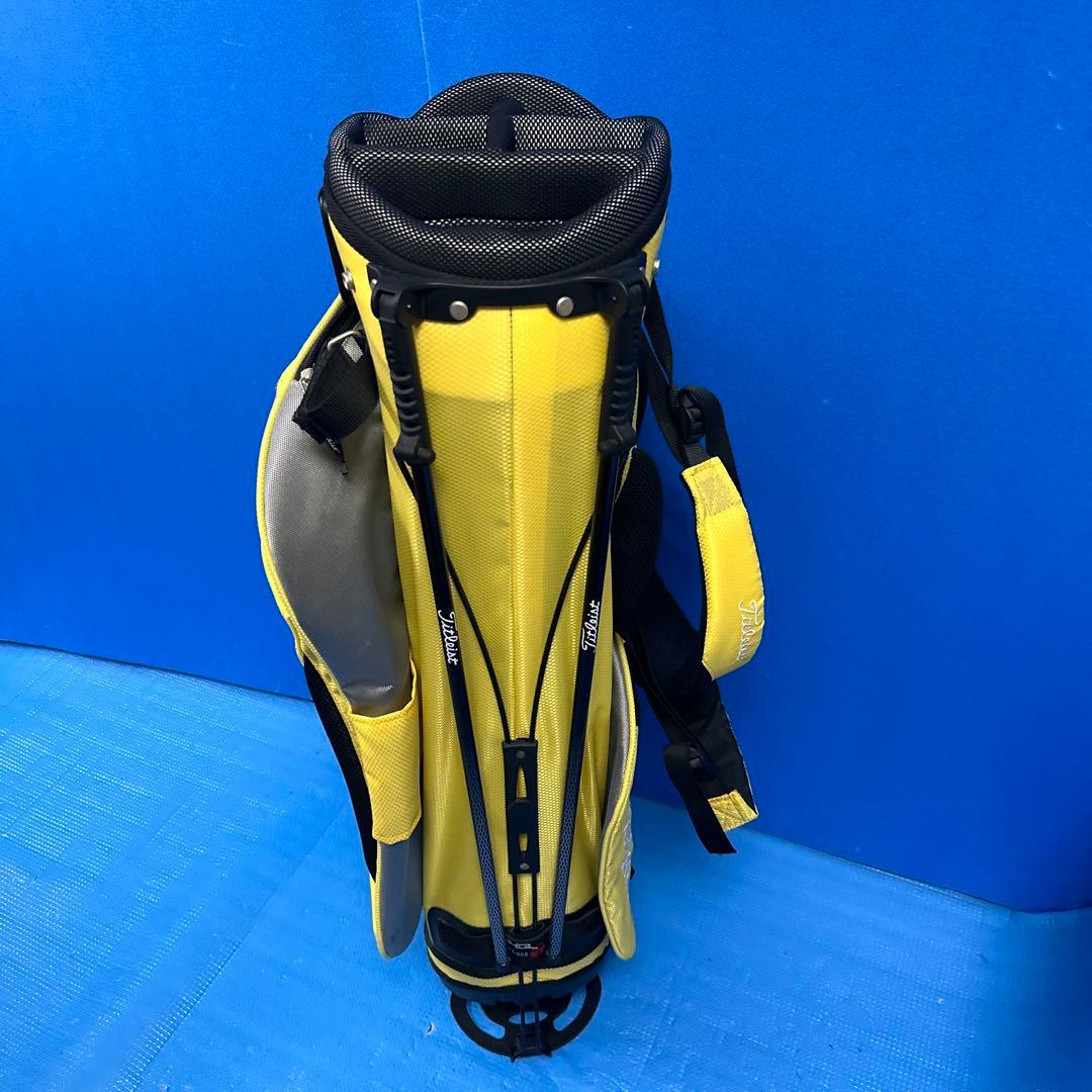 Titleistスタンド式キャディーバッグ