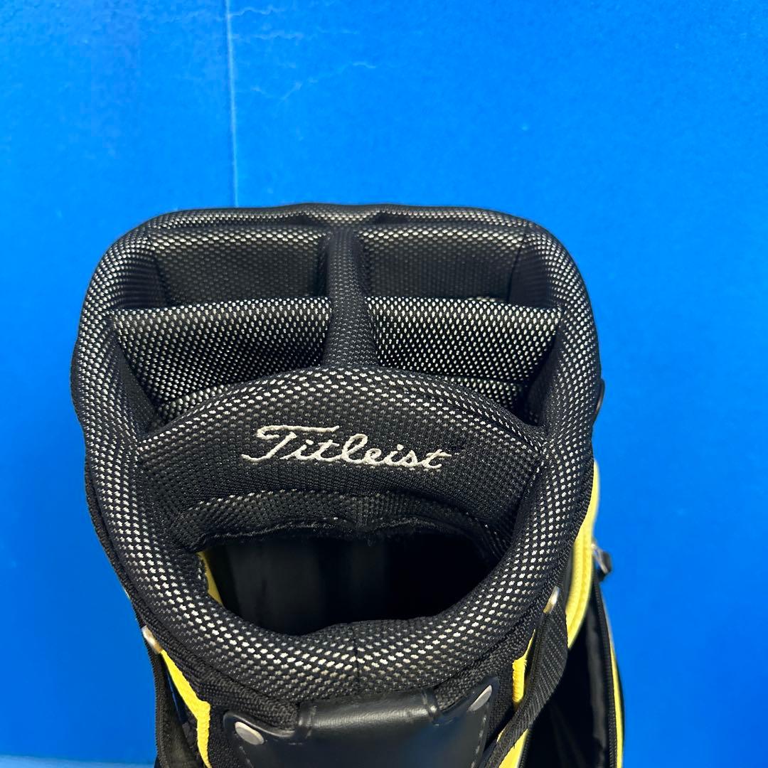 Titleistスタンド式キャディーバッグ