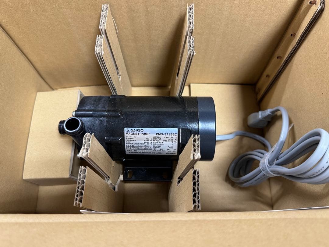 未使用　SANSO マグネットポンプ PMD-371B2C