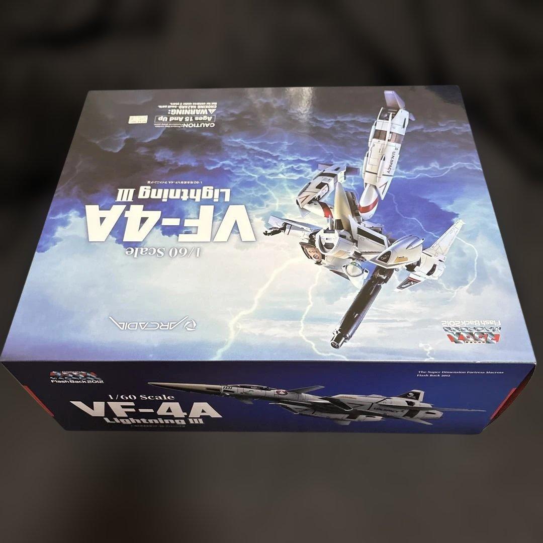 ARCADIA　1/60　完全変形　VF-4A ライトニングIII 一条輝搭乗機