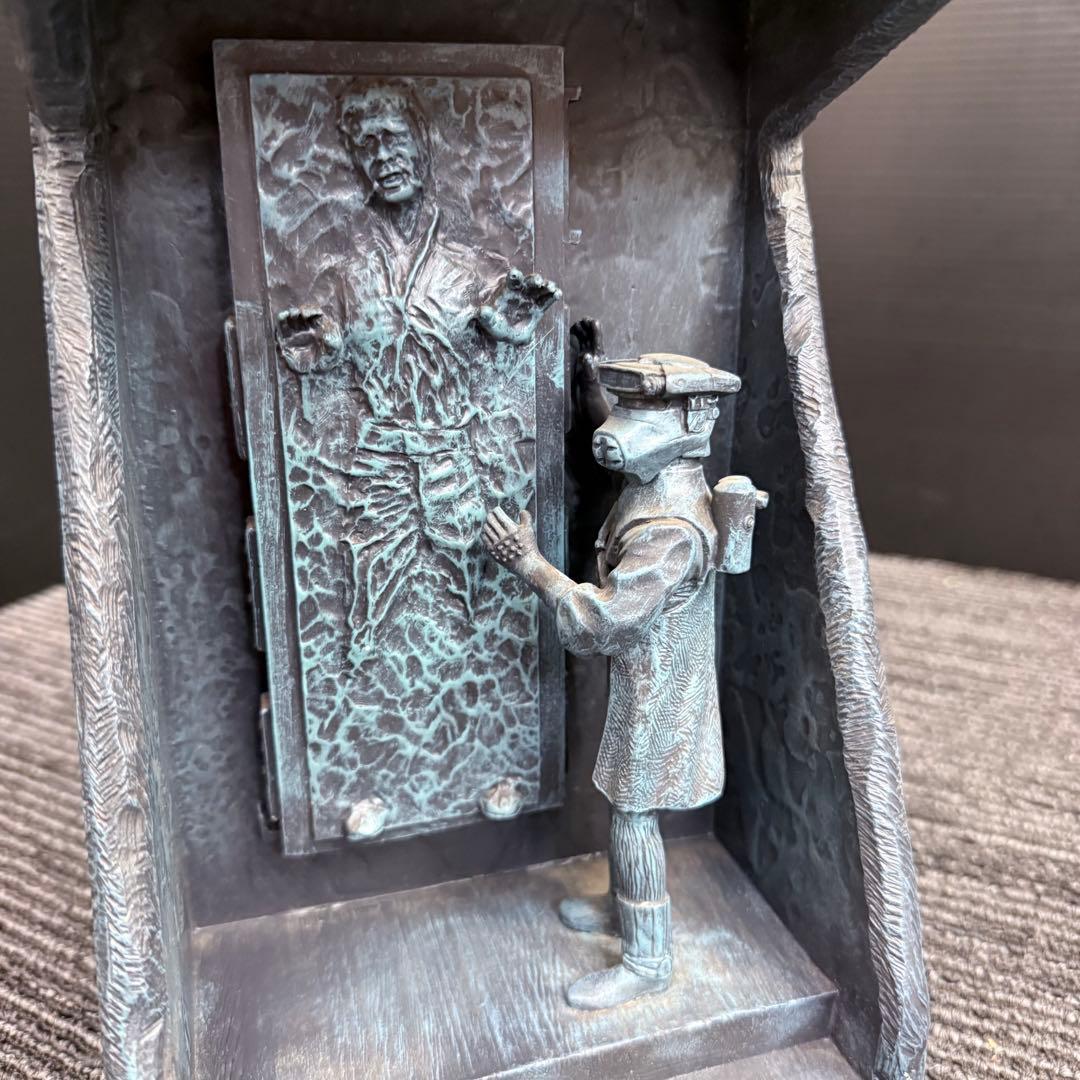 【シリアル】STAR WARS ハン・ソロ カーボナイト スタチュー フィギュア