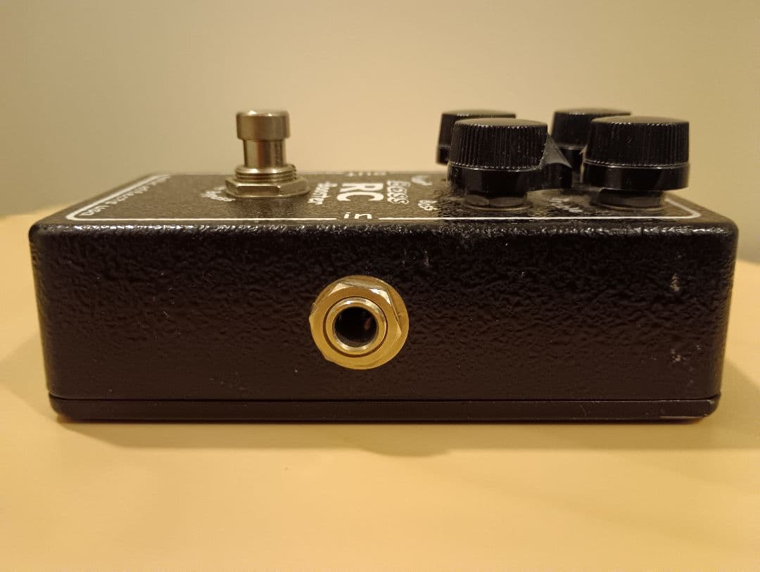 Xotic BASS RC Booster（アダプターおまけ付き）