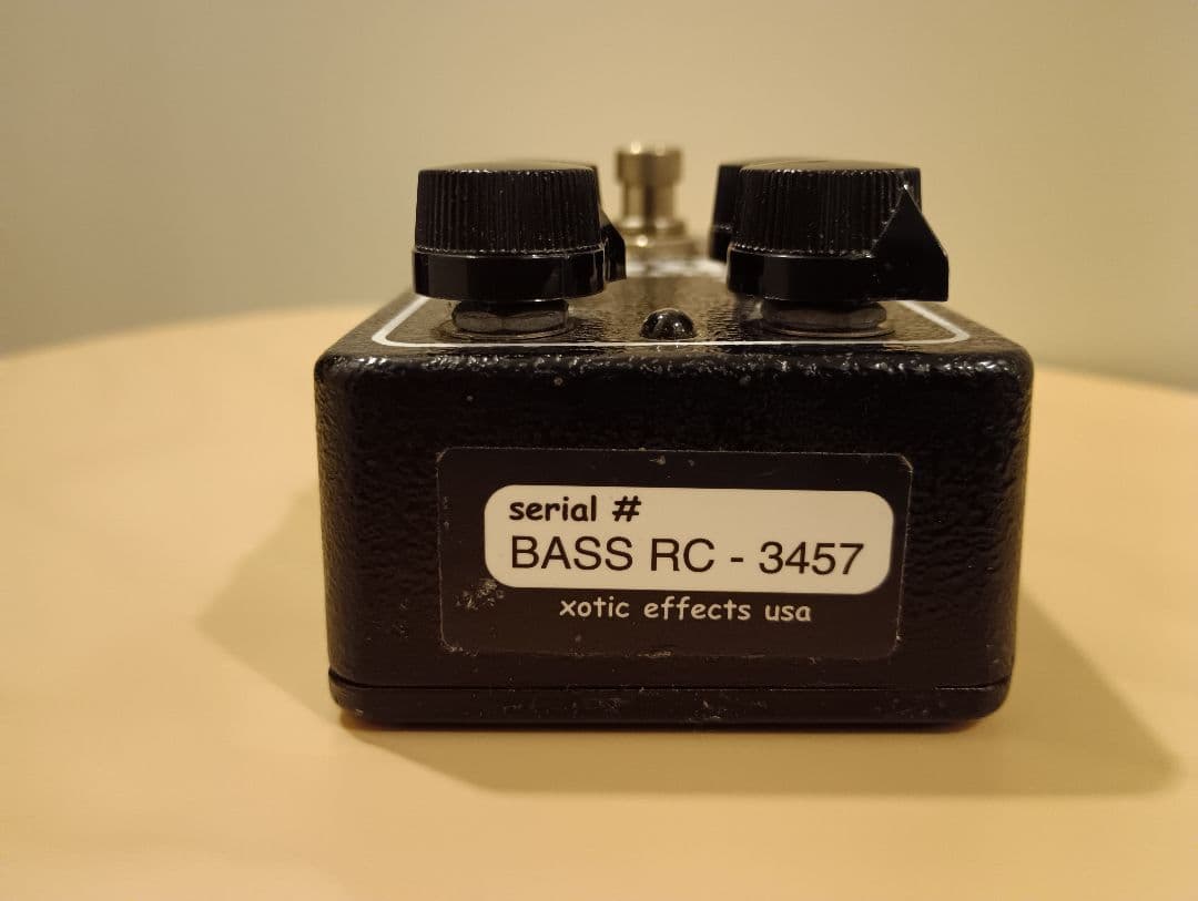 Xotic BASS RC Booster（アダプターおまけ付き）