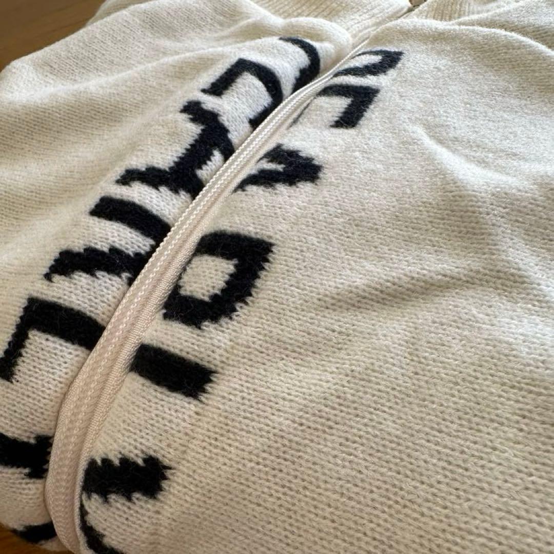 パーリーゲイツ ロゴ付きホワイトジップアップセーター