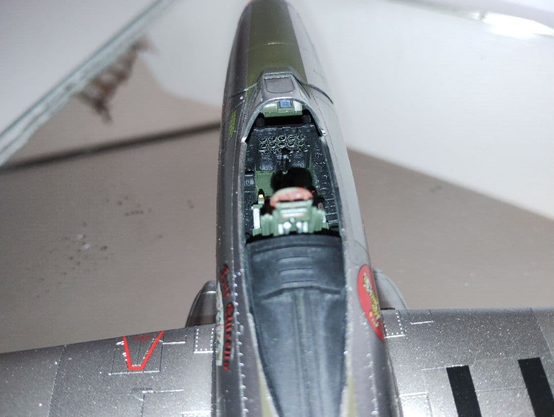 プラモデル完成機　1/48　リパブリックF-84Gサンダージェット