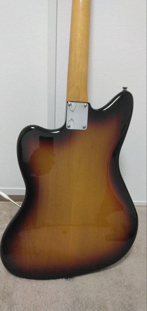 【Lindy Frarin ピックアップ】 Fender Jazzmaster