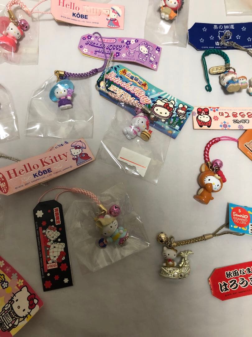 ハローキティ ご当地　ストラップ　根付　セット
