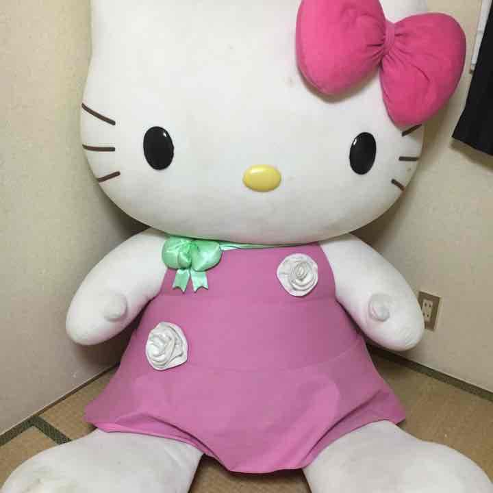 特大キティちゃん
