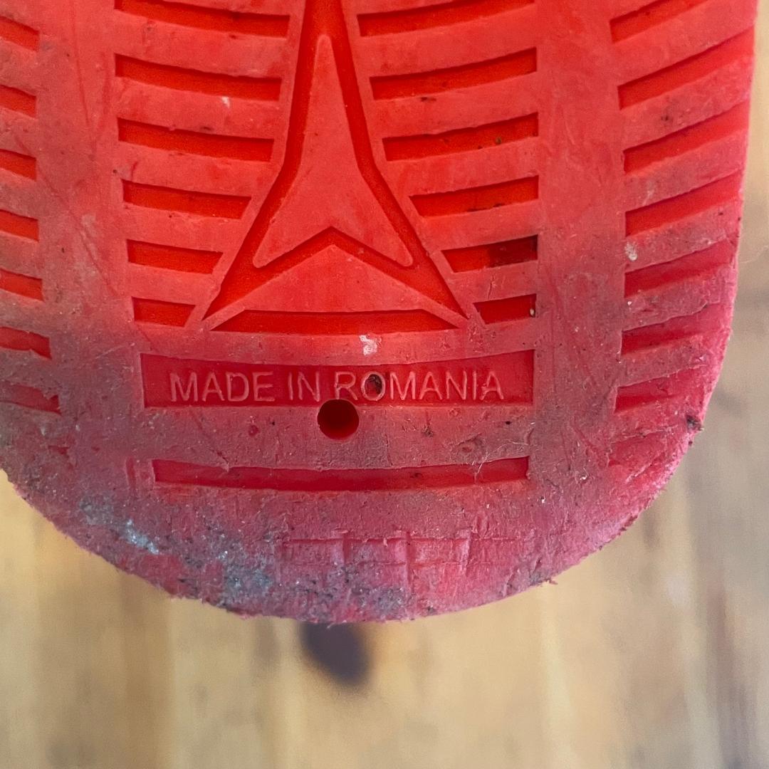 アトミック スキーブーツ　Redster STI 130　ATOMIC