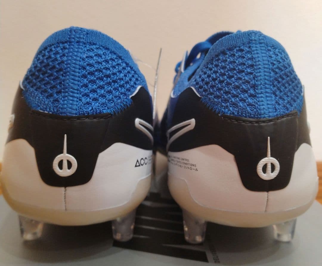 【新品未使用】ナイキ ティエンポ レジェンド 10 エリート AG 26.0㎝