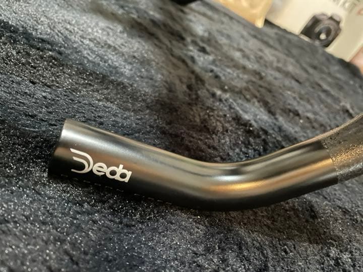 ○希少　デダCarbonシナプシ