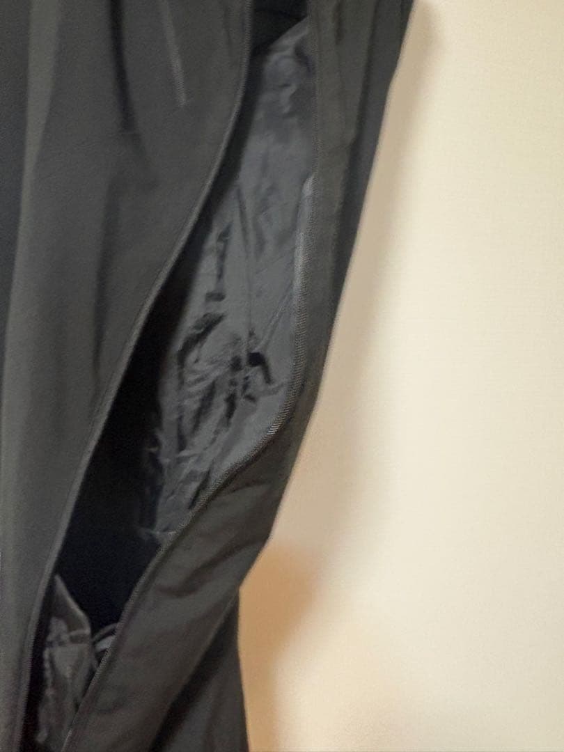 デサントS.I.O FULL ZIP INSULATED PANTS