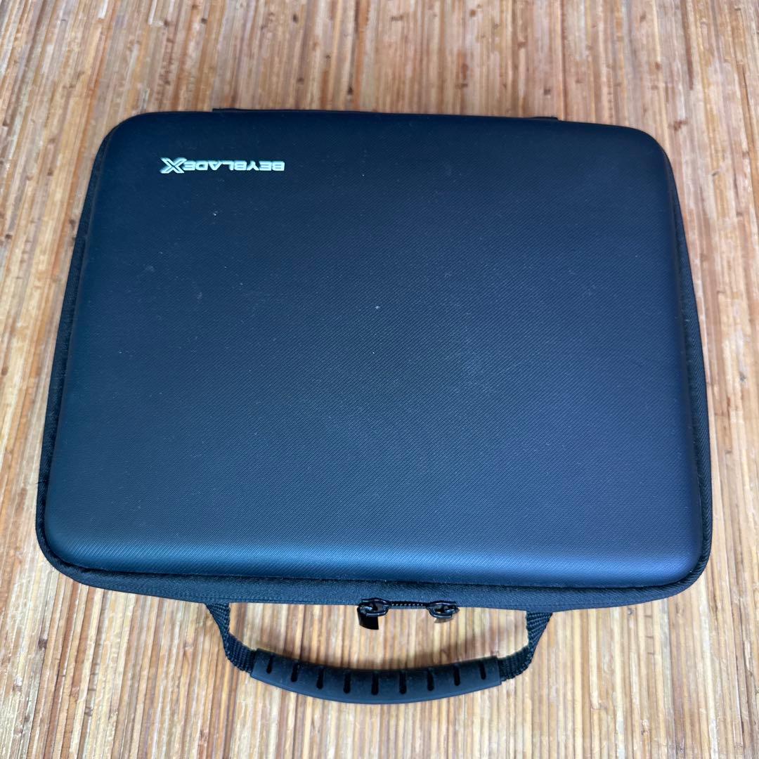 BAYBLADE X まとめ売り13個他、ケース、公式スタジアムつき