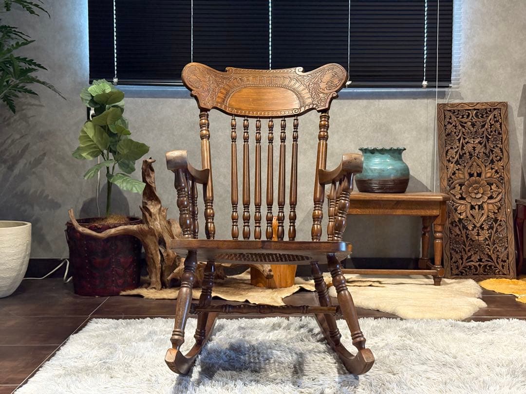 超希少　ウルフロッキングチェア　無垢材　クラシック　アジアン　木彫り　INR