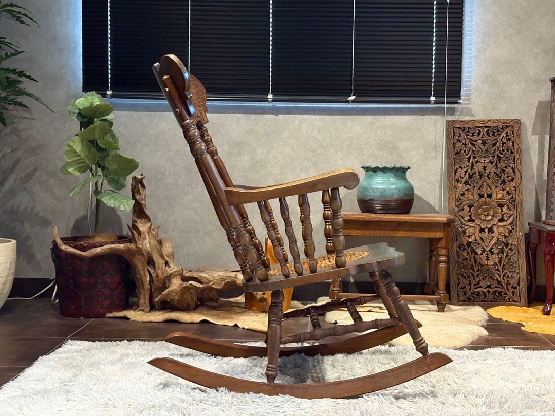 超希少　ウルフロッキングチェア　無垢材　クラシック　アジアン　木彫り　INR