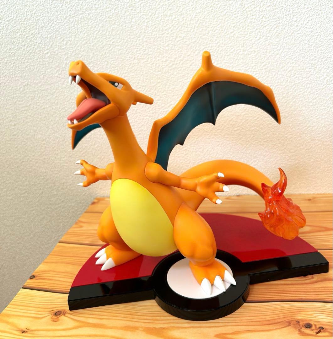 ダンデ・リザードン フィギュア ポケモンセンターオリジナル 外箱付き