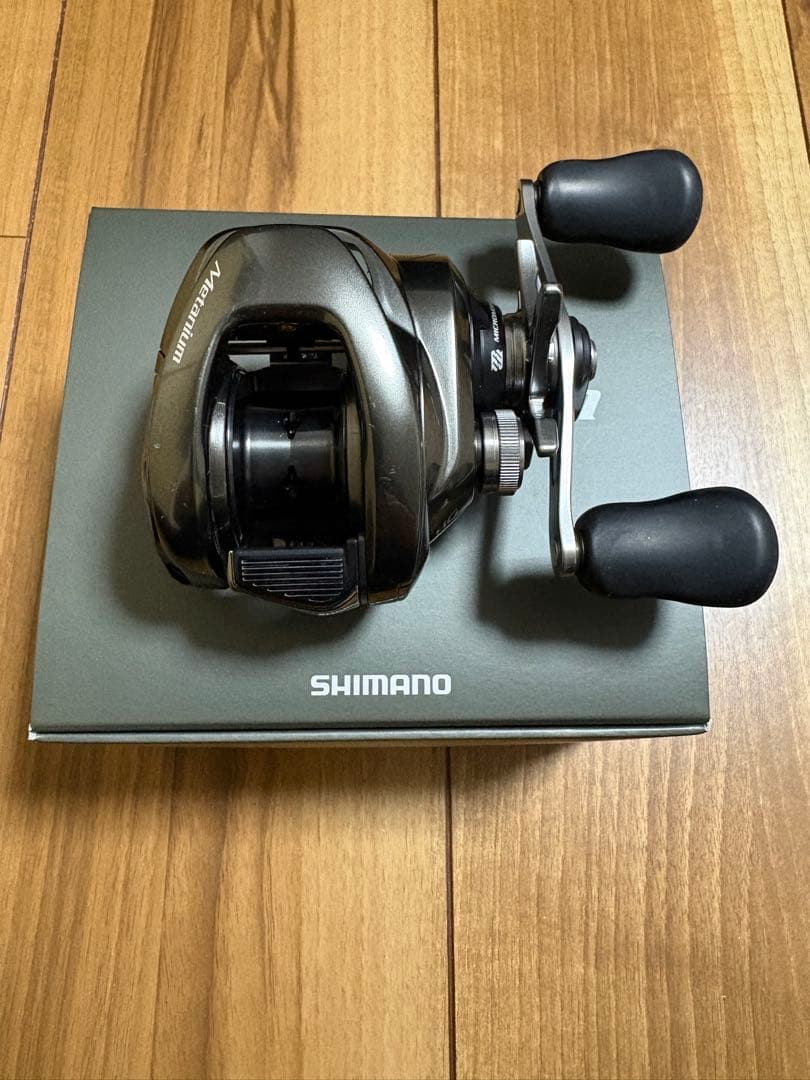 SHIMANO 20メタニウム HG 右 nium