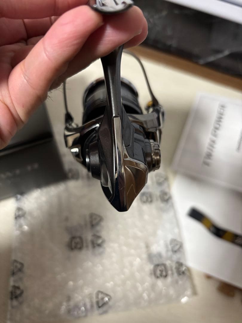 24 ツインパワー C2000S