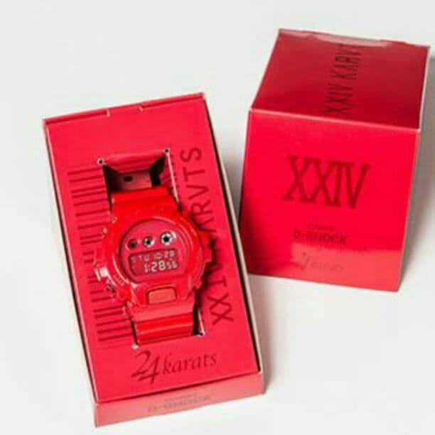 EXILEとGshockのコラボ赤