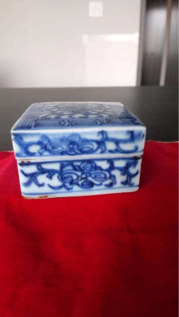 中国　香合　清朝時代　青華