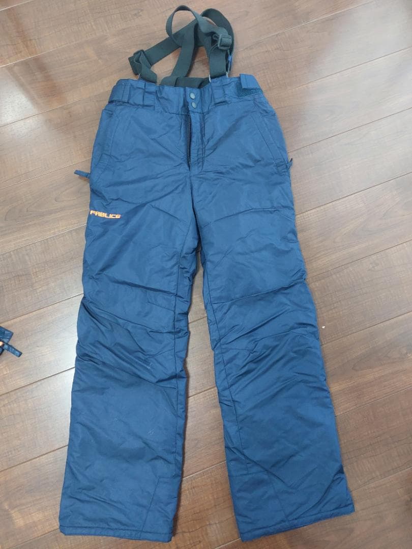 FABLICE スキーウェア　上下セット　ネイビー　Mサイズ