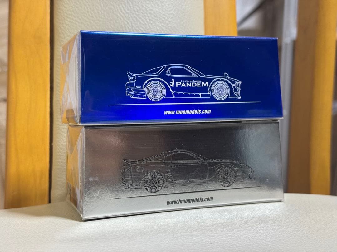 INNO64 オートサロン RX-7 FD3S Supra A80 2台セット