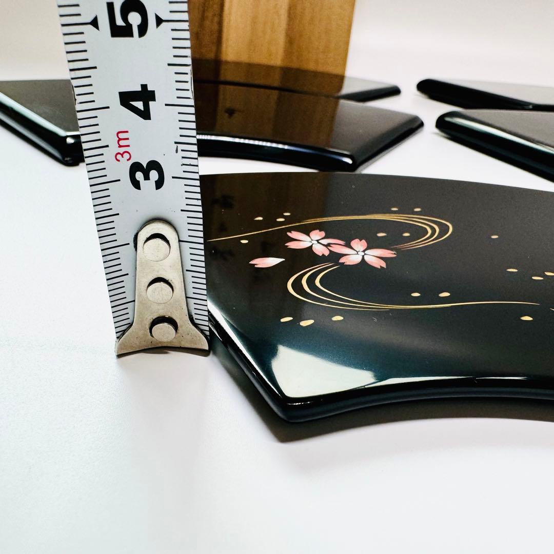 未使用　輪島塗　漆器　茶平一斉　茶道具　桜に川　紅葉模様　銘々皿　5客　共箱