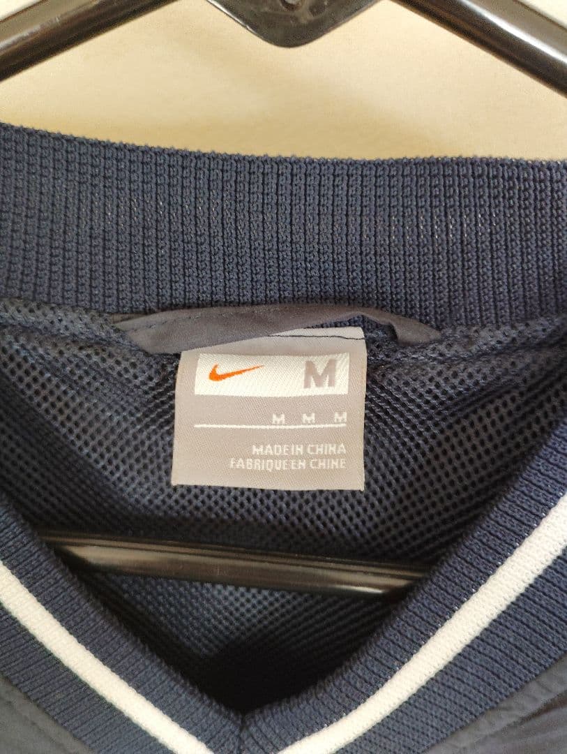 激レア　未使用　NIKE 野球　プルオーバー　刺繍センターロゴ　ネイビー　M