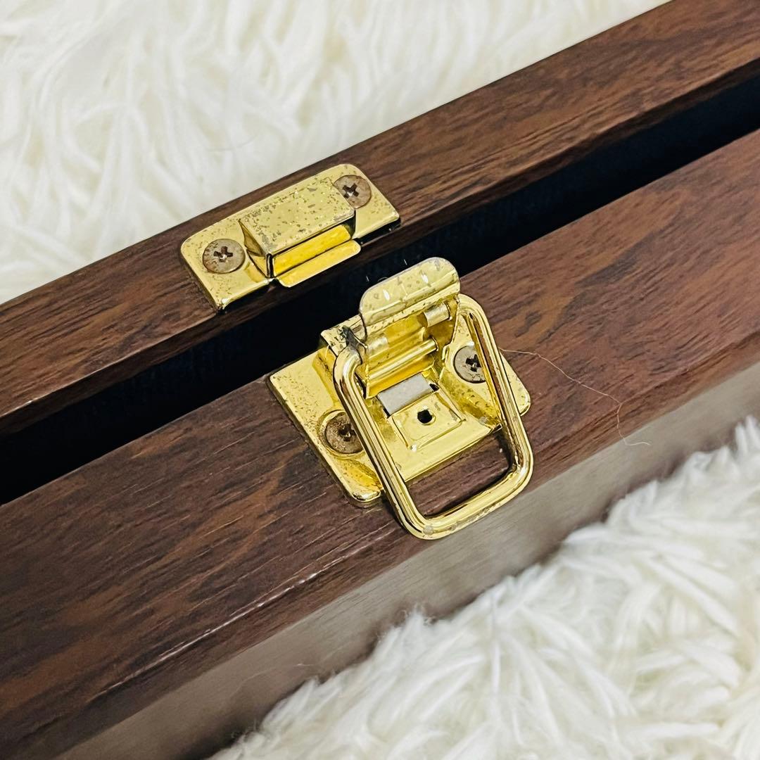 希少　ルカシー　ビリヤードキュー　buddy hole モデル　ケース付き