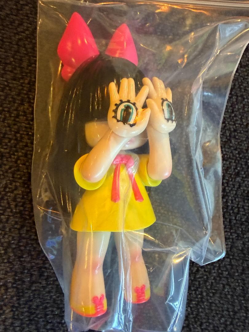 Reebok × grape brain にぎるちゃん 2体＆カード ソフビ