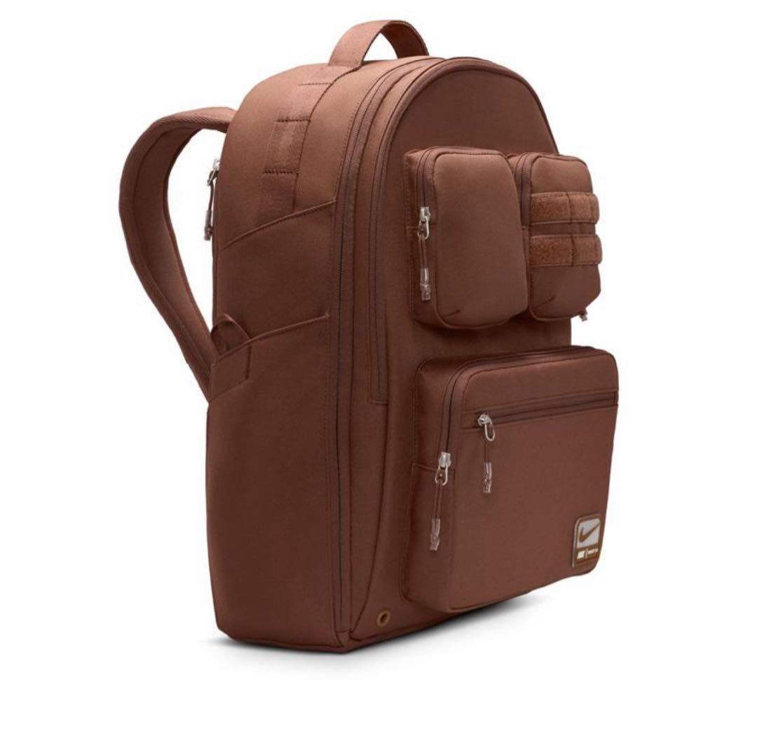 ナイキ リュックサック 約33L NIKE ユーティリティ2.0 新品タグ付き