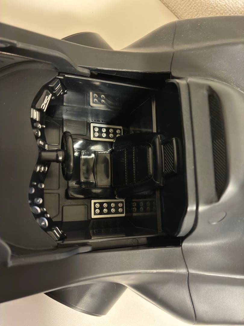 DCマルチバース　バットマン　バットモービル