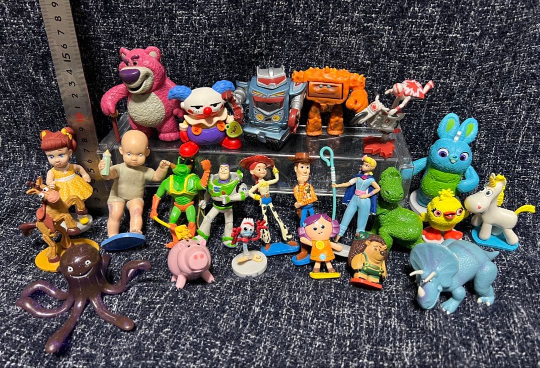 ディズニー　トイストーリー　フィギュア　大量セット　まとめ売り　1〜4の仲間たち