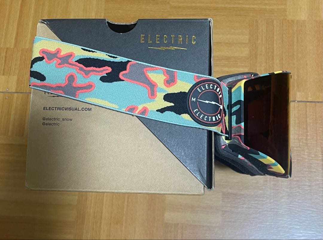 新品ELECTRIC KLEVELAND2 CAMOレンズとケース付41%OFF