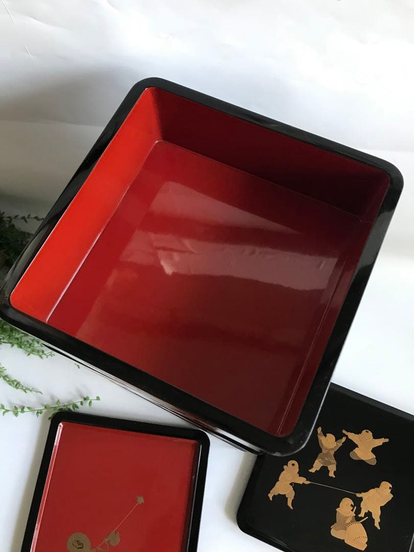 時代物 漆塗り 金蒔絵 天然木 5段重箱