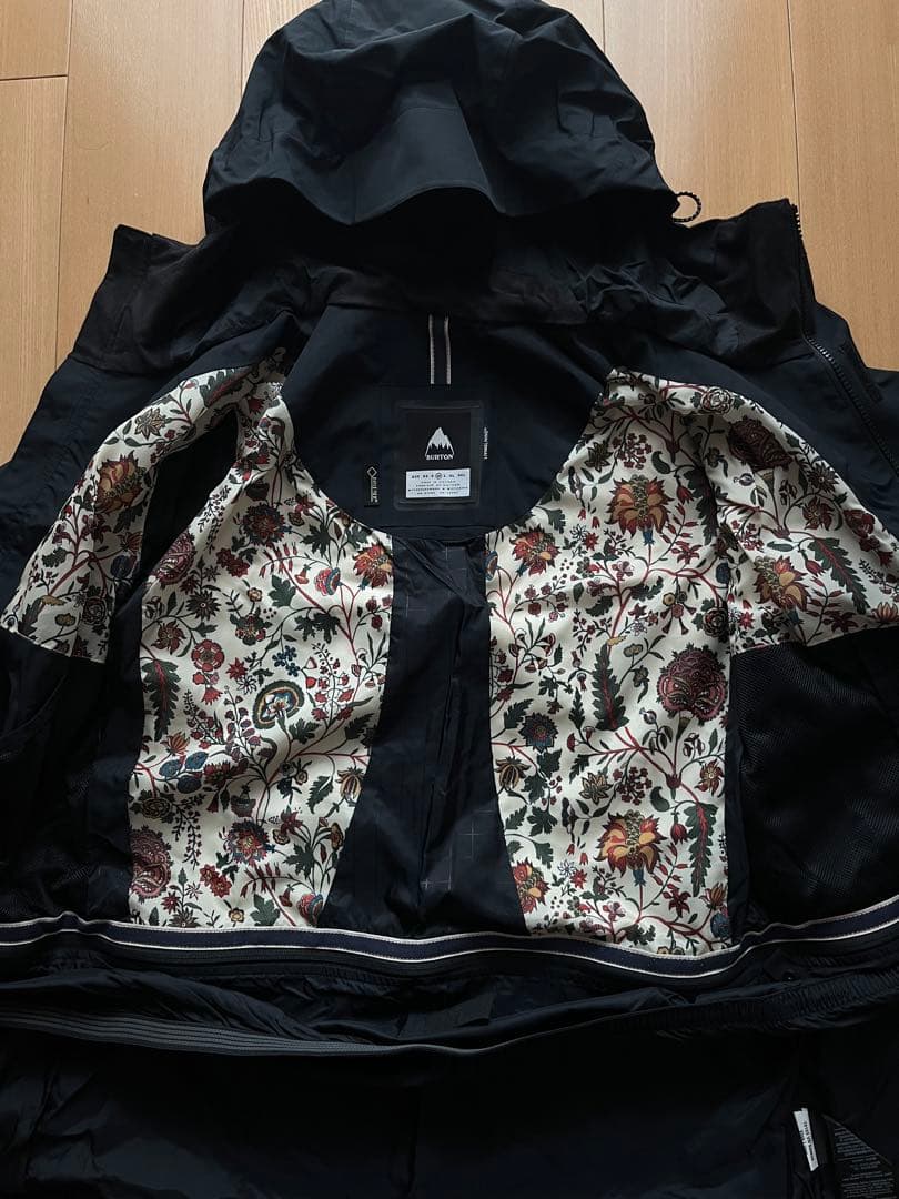 Burton GORE-TEX スノーボード　アウタージャケット　レディース