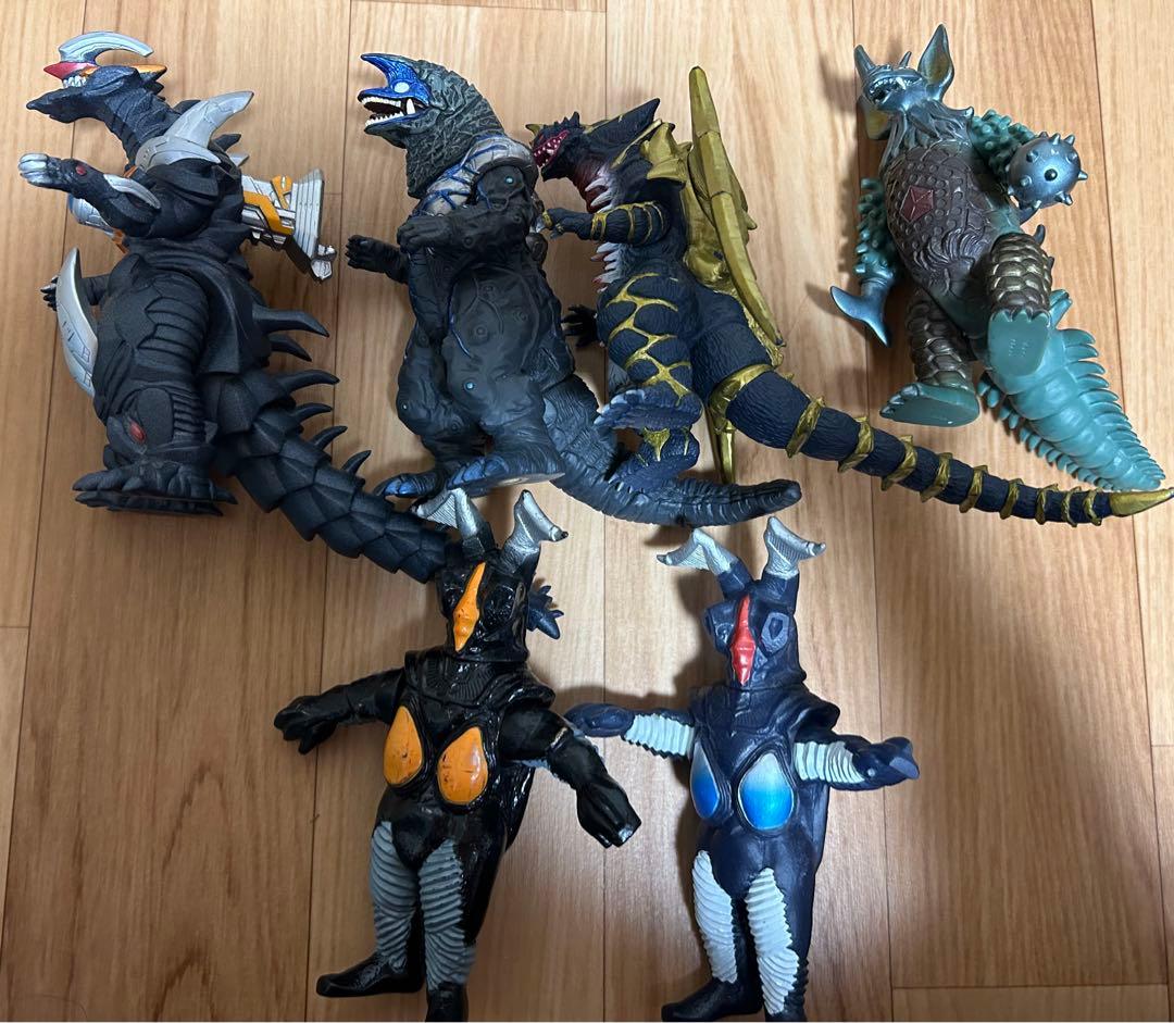 ウルトラマンDX怪獣　ソフビ36体　まとめ売り