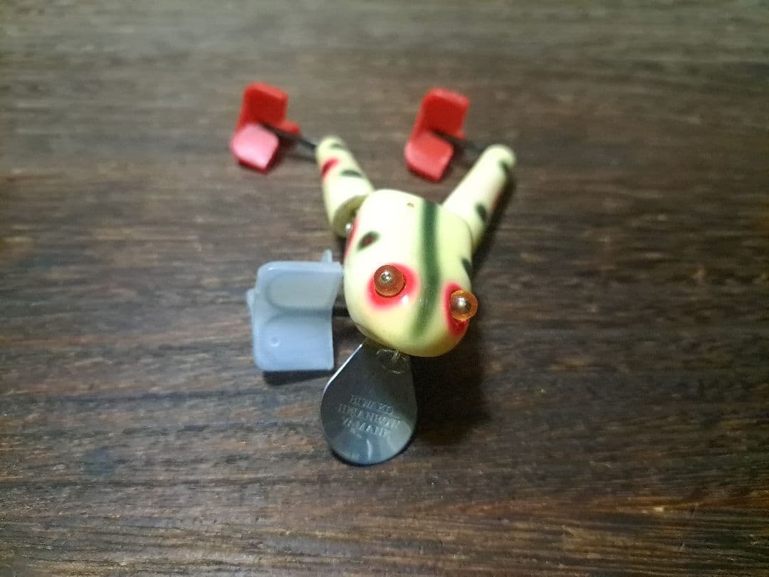 道楽　DOWLUCK　ドウラク　ビワコダメダメガエル　パロット