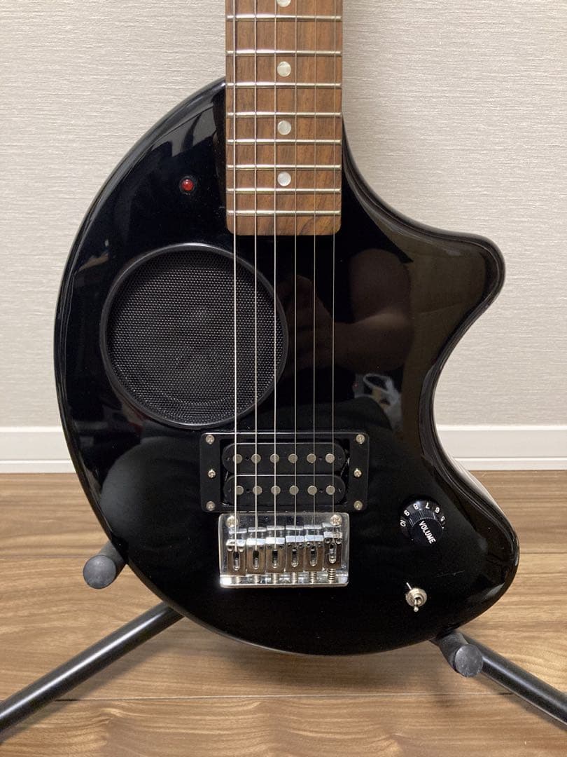 ほぼ新品 FERNANDES ZO-3 黒 イヤホンジャック付USBアダプター付