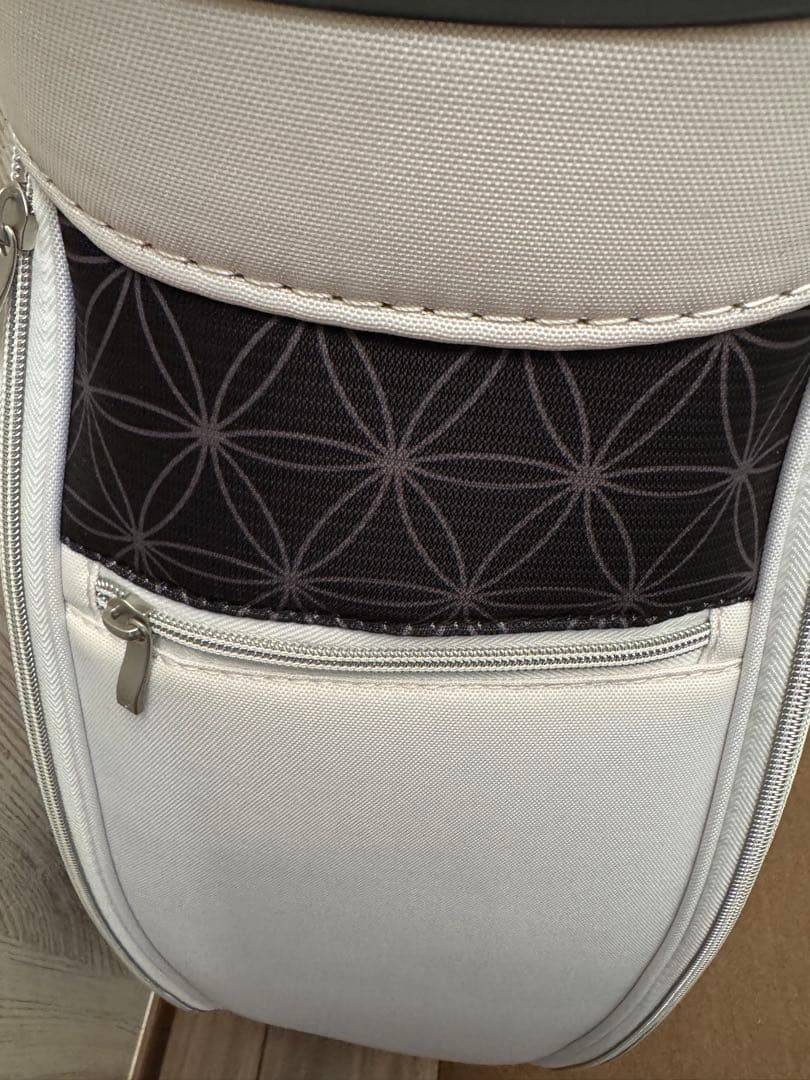 新品未使用Callaway キャディバッグ ネームプレート付きホワイトブラック