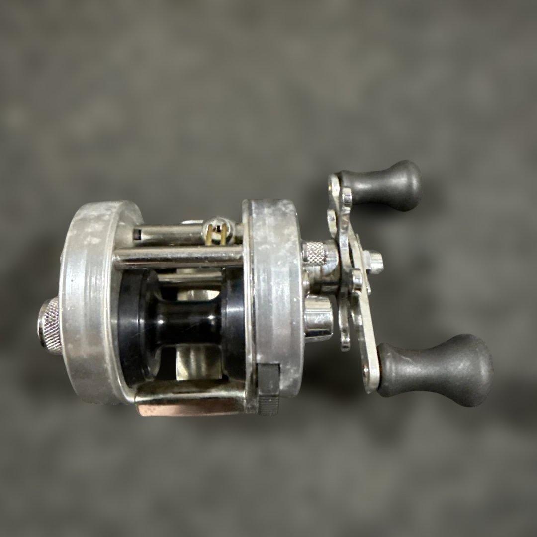 ABU Ambassadeur 1500C IAR ベイトリール / アブ