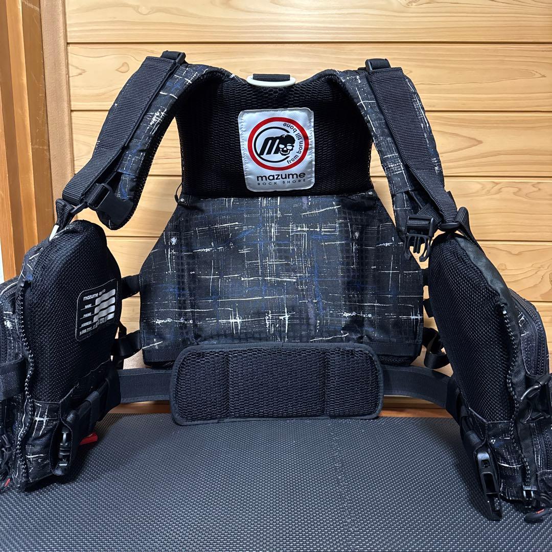 mazume マズメ レッドムーン ライフジャケット ブラックスカリ