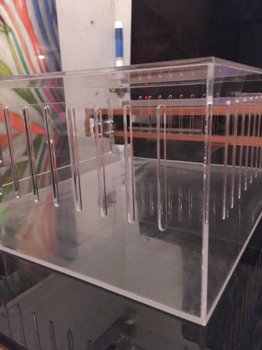 爬虫類ゲージ アクリルゲージ 【 No.4 】