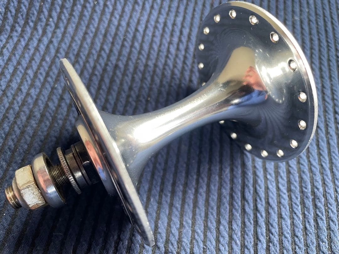 NJS YOSHIGAI GRAN COMPE PRO 36H ハブ　競輪