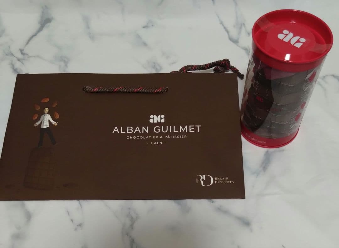 限定出品！大人気ALBAN GUILMET　サブレアマンドキャラメリゼ　サロショ