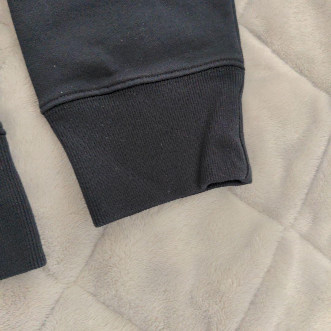 未使用　メゾンキツネ　パーカー　黒　Ｌサイズ　フーディー　長袖　スエット　キツネ